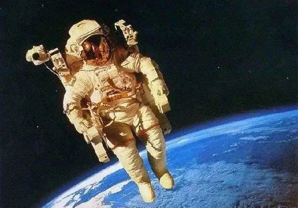 航天员在太空遇难后，遗体能不能运回地球？