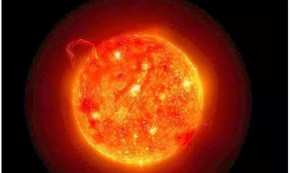 太阳变成白矮星后会逐渐冷却下来，它还有重生的机会吗？