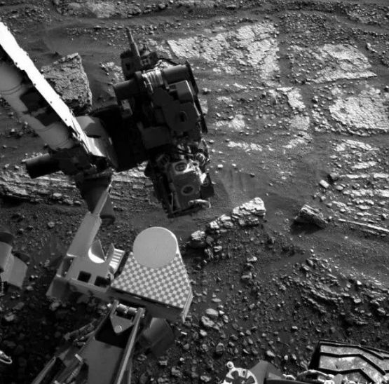 火星好奇号发现2具尸体，不像是人体骸骨、1亿美元寻找答案？