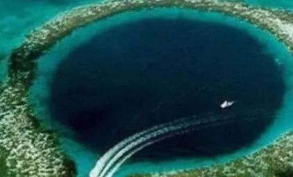 地球上也有黑洞？希腊海域出现神秘深洞，科学家也无法找到原因
