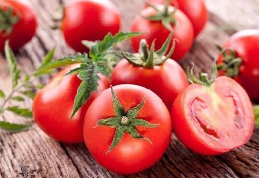 西红柿的功效与作用，西红柿的做法有哪些