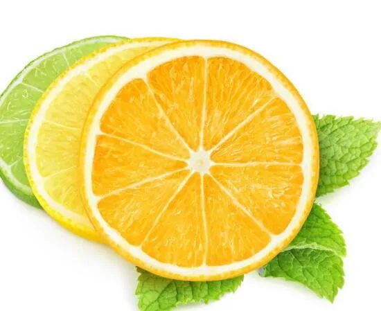 喝柠檬水有什么作用与功效，柠檬水的正确泡法