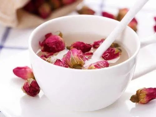玫瑰花茶营养价值高，那怎么泡水喝效果更佳呢？
