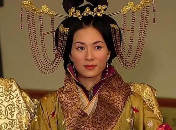 她12岁嫁给皇帝，贵为皇后却一辈子没被宠幸，可怜40岁就去世！