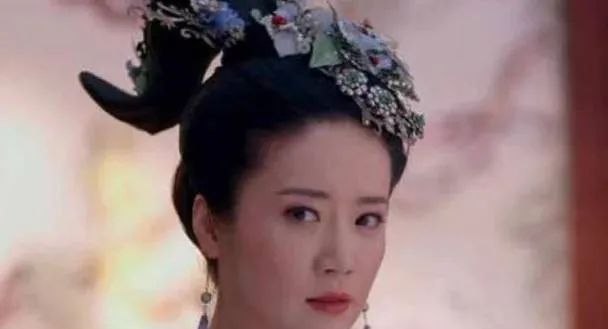 她是康熙最爱的妃子，生下皇子雍正，为何康熙不册封她为皇后？