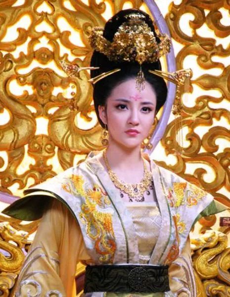 她差点成为中国第二个女帝王，比武则天还要狠，感情很混乱
