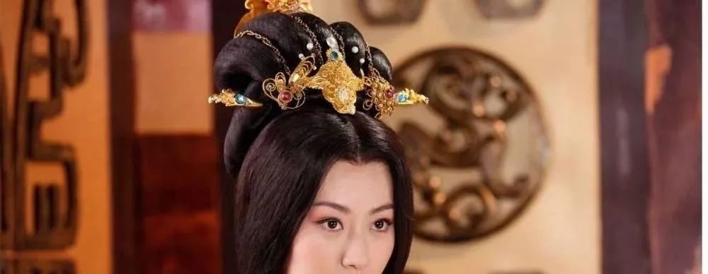 隋炀帝一宠妃，先成王世充的女人，33岁时又被23的李世民据为己有