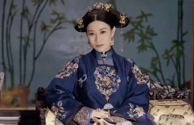 她是清朝正统皇后，死后为何却葬入贵妃陵寝？专家：看她做了什么