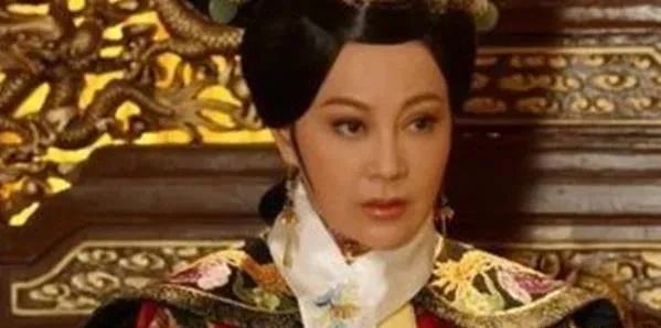 清朝最重要的一个女人，历经四朝辅佐两位皇帝成长，功标青史