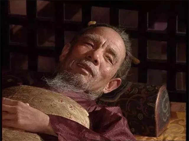 诸葛亮54岁去世，除了劳累过度，他还得了种常见的病！