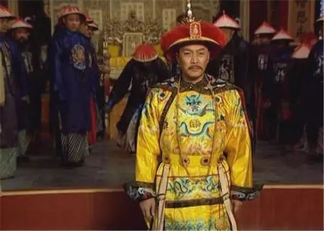 皇帝给满人起了特殊称呼，说汉人不配，后成一个骂人的词