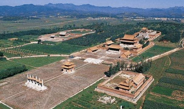 清朝已灭亡100余年，为何还有守皇陵的人？