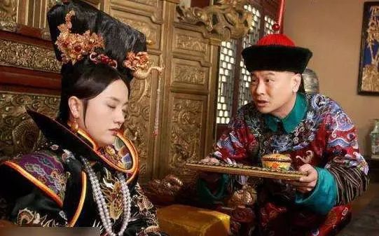 清朝灭亡后，侥幸活下来的太医，晚年揭露了皇家丑闻