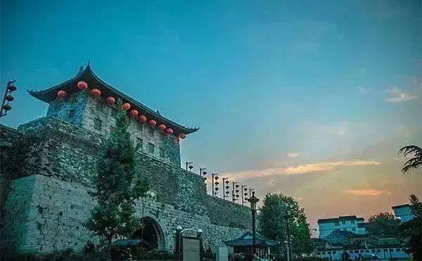 中国最诡异城门，修一次塌一次，高人宝物镇压后千年不倒！
