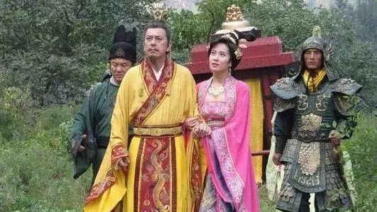 历史上连皇后都无法比的3大妃子，她们生前都不是皇后却胜似皇后