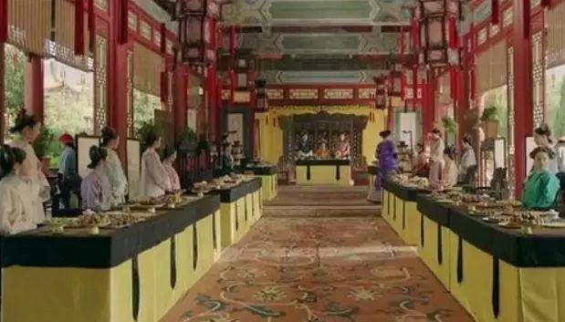清朝后期皇家几乎绝后，没人争抢皇位，原因还得从宫中妃嫔身上找