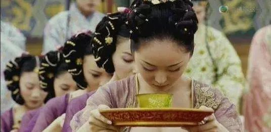 清朝皇宫最特殊的一群人，每日吃大鱼大肉，专门为慈禧产一种饮料