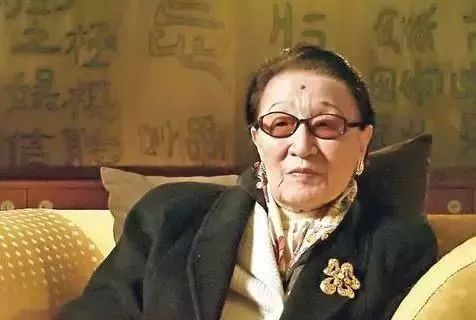 清朝最后一位格格，隐姓埋名活了95岁，临终前说出一段羞耻往事！