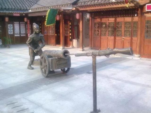左宗棠在陕西发现一个三百年前的超级武器，愤怒说：活该大清不行