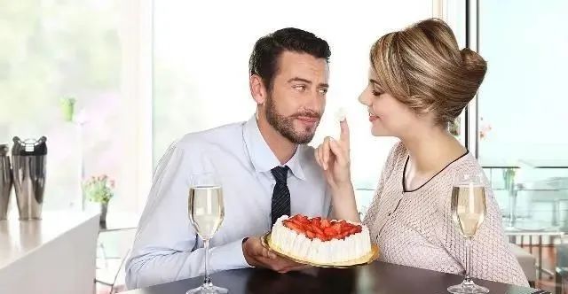 【文案】给老婆的生日祝福语，祝老婆生日快乐，心疼老婆的男人都在看
