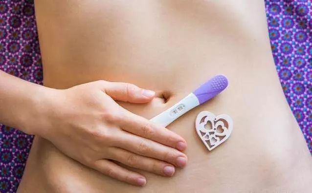 受精卵着床是有感觉的，身体的这5种反应，就是暗示你怀孕了！
