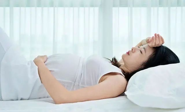 想要快速顺利怀孕，找准时机最关键，了解身体这三个信号更易受孕