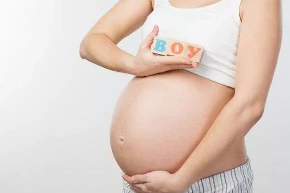 备孕时身体出现这4种反应，说明“受精卵”着床了！