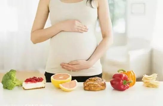 备孕知识：孕前准备充足，碱性饮食3个月快速生男宝