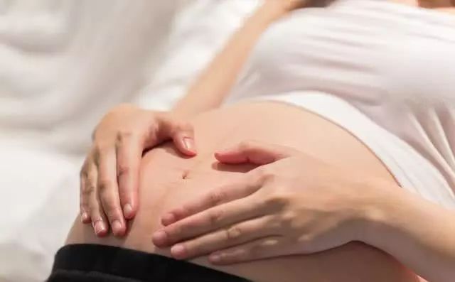怀孕后，孕妈身体若出现3种表现，或许是“男宝”在腹中，恭喜了