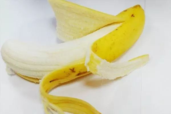 学会正确吃香蕉