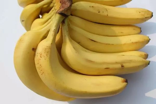 学会正确吃香蕉