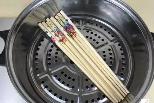 正确的洗筷子方式，原来你一直不懂