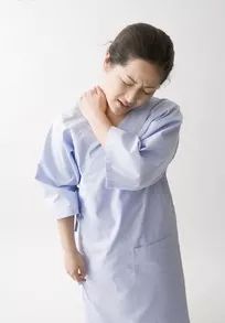 教你治疗肩周炎、肩颈疼痛的方法！