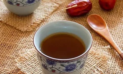 立夏后 喝姜枣茶最好的时间到了