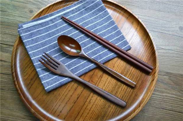 你家的筷子多久没换了？