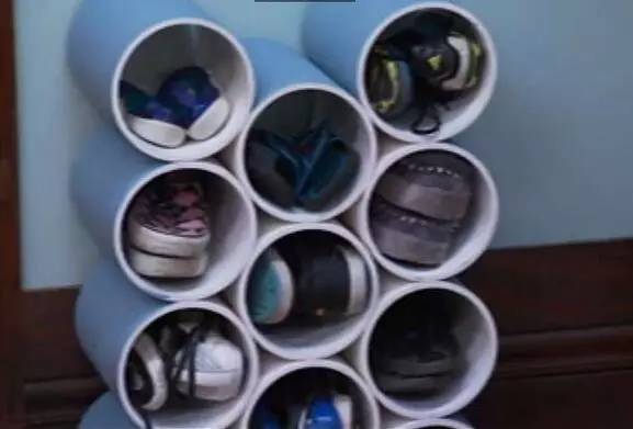 一根管子做出了全家人都够用的鞋柜