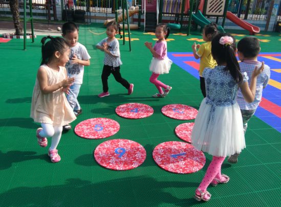 幼儿园自制玩教具方案——百变魔盘