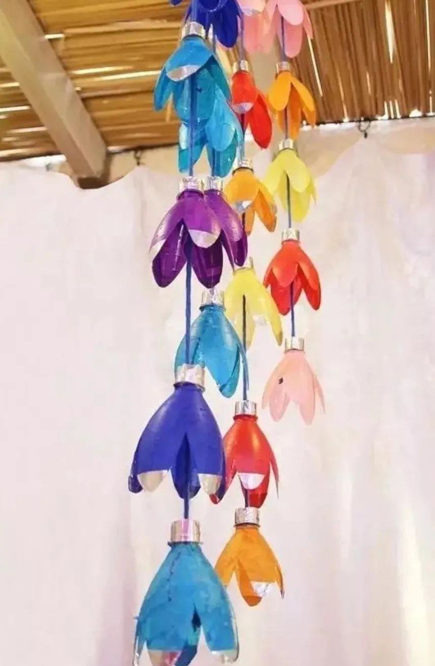 用塑料瓶做的幼儿园吊饰，新颖又别致
