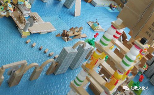 幼师收藏：幼儿园结构游戏各类建构技能详解