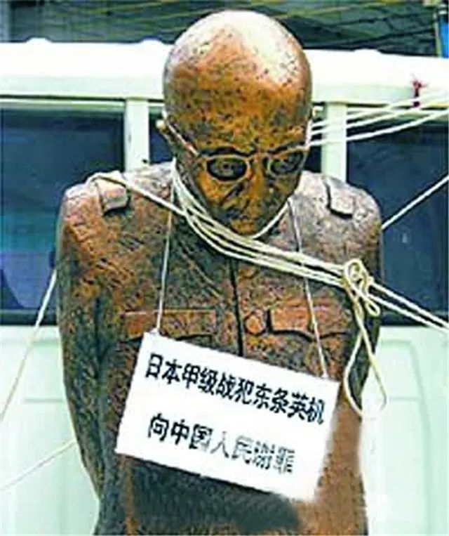 日本甲级战犯被绞死时不同表演：有人泪流满面，有人挣扎12分30秒