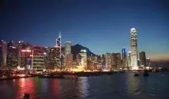 未彻底去殖民化的香港，如何走出政治困局