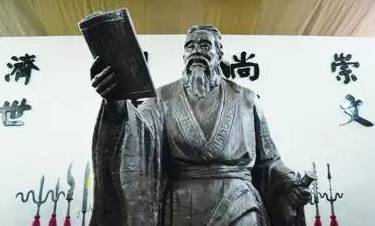 告诉你真正的儒家思想，以德报怨还有后半句，儒家思想一点不软弱