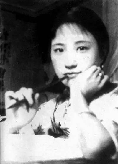 她是中国最美的女画家，交际场上左右逢源，却始终过不好这一生……