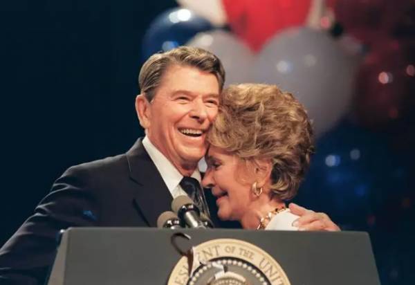 一见钟情，52年相守，她和总统演绎最伟大爱情传奇