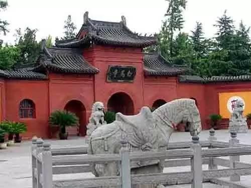 你必须知道的：中国十大名寺
