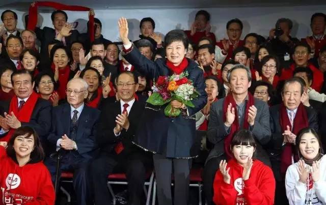朴槿惠的神秘中国情人竟然是他！怪不得至今独身！