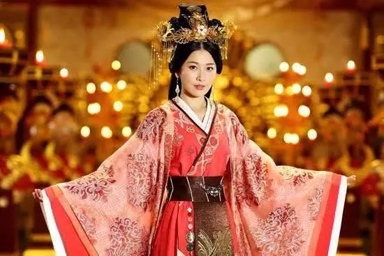 清朝的公主与格格有什么区别？