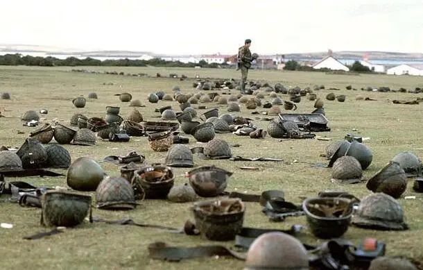 1982年英阿马岛战争照片：不堪一击的阿根廷和英帝国的余晖！