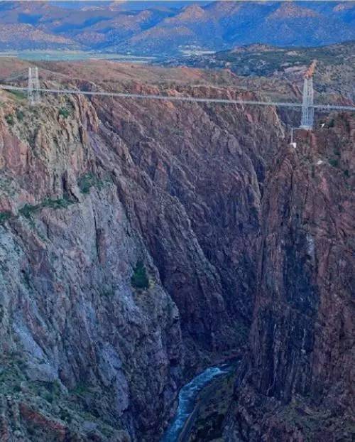 世界上最恐怖的19座桥，刚看第一眼腿就软了！