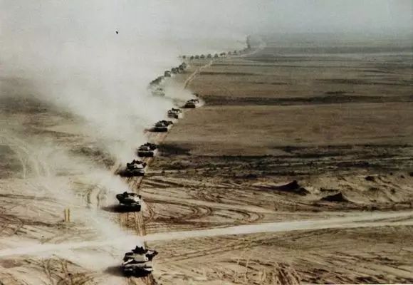 一组海湾战争老照片，彻底打断了伊拉克的脊梁！